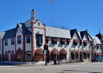 A Time Traveler’s Guide: Exploring Downtown Libertyville’s History