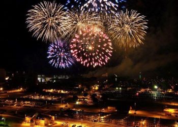 Photo of the Libertyville Fireworks from last year