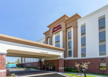 The Best Hotels Near Downtown Libertyville